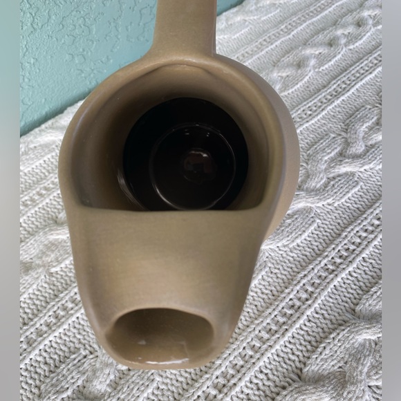 Vintage Hartstone USA signed earthenware pitcher - 10” - Picture 6 of 6